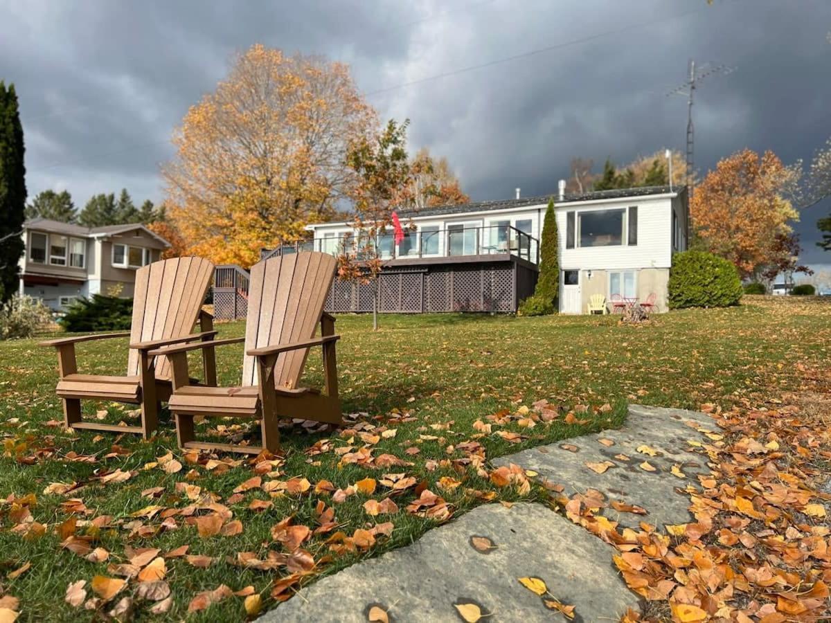 Happiness Haven: Waterfront Pec House Villa Picton Buitenkant foto