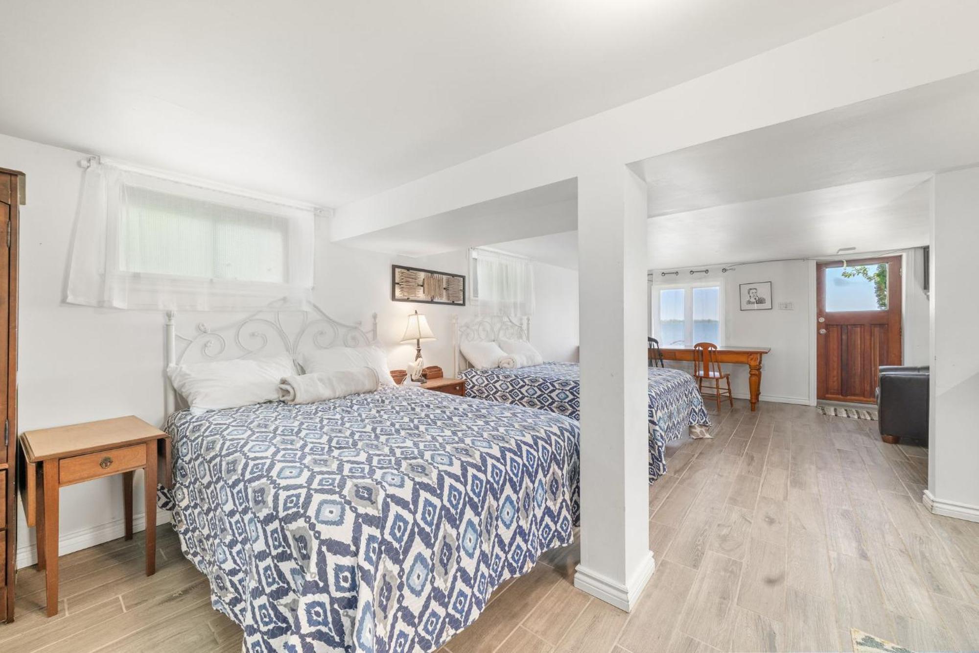 Happiness Haven: Waterfront Pec House Villa Picton Buitenkant foto